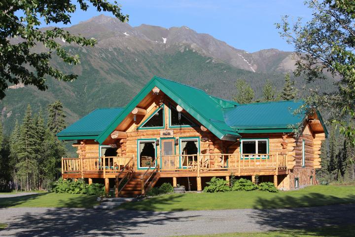 Log Cabin Wilderness Lodge 
